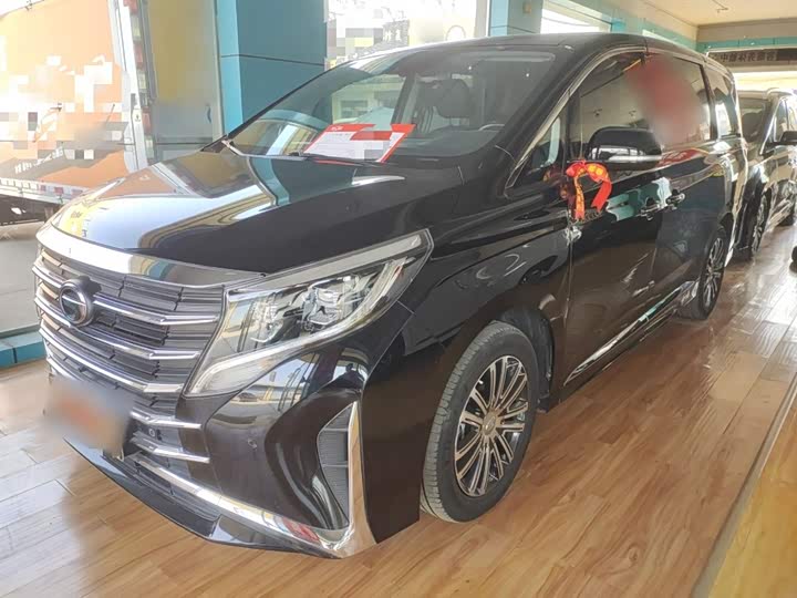 Фото 1 - GAC Trumpchi M8