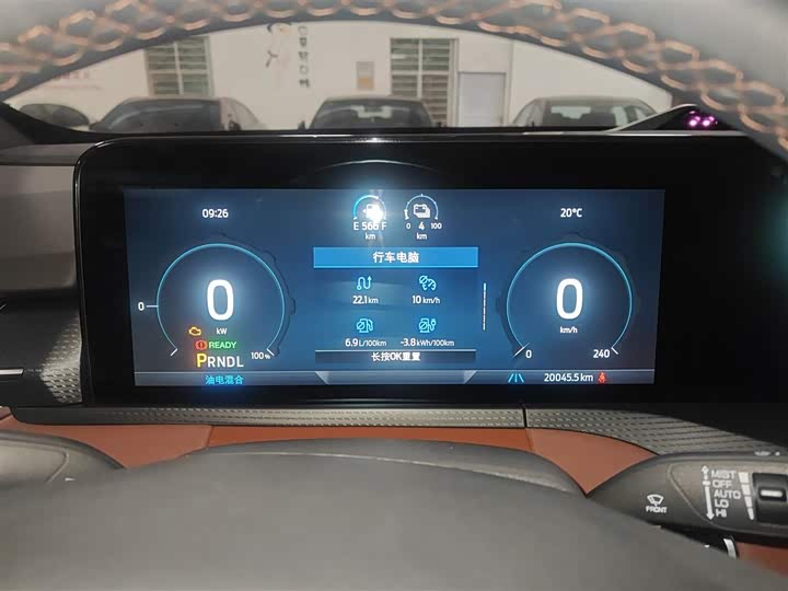 Фото 12 - Ford Equator Hybrid