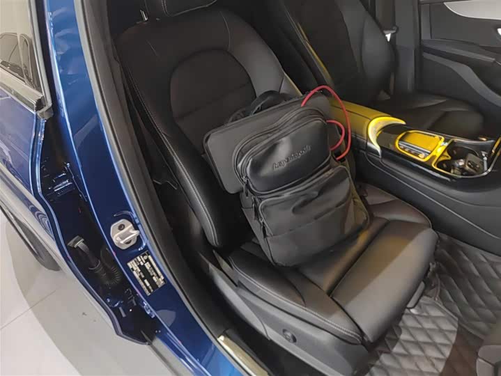 Фото 25 - Mercedes-Benz GLC-Class Coupe