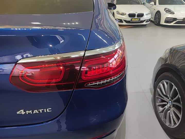 Фото 8 - Mercedes-Benz GLC-Class Coupe