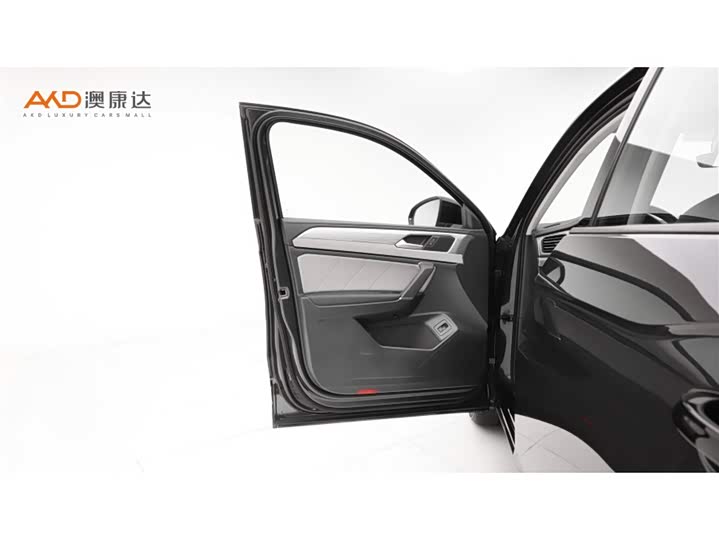 Фото 10 - Volkswagen Tayron