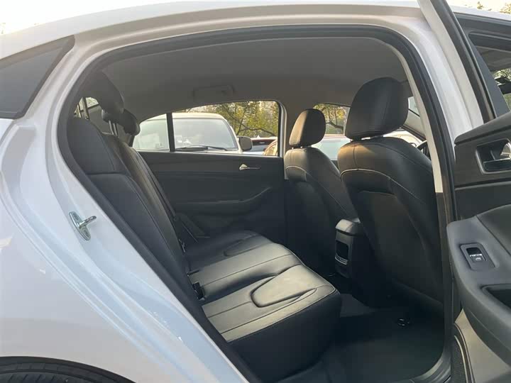 Фото 9 - Chery Arrizo 5