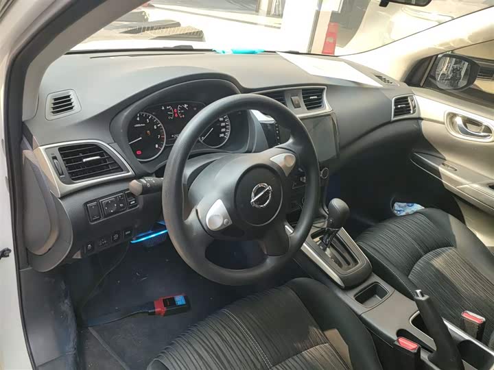 Фото 10 - Nissan Sylphy