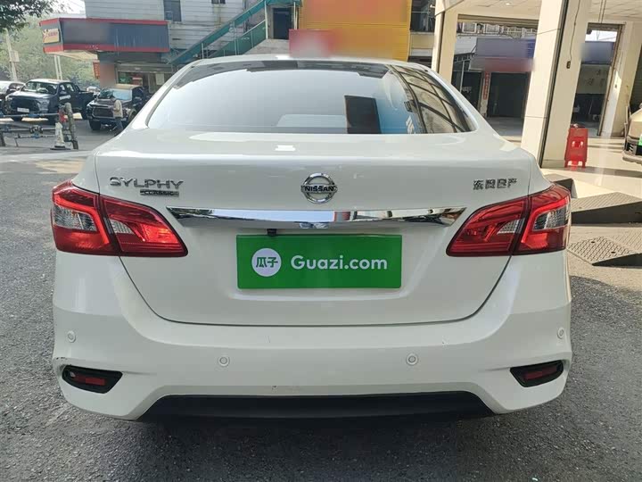 Фото 6 - Nissan Sylphy