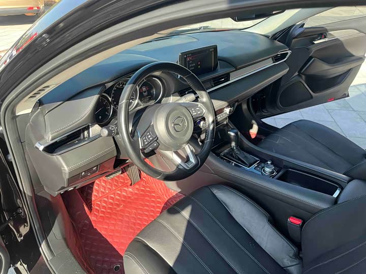 Фото 10 - Mazda Atenza