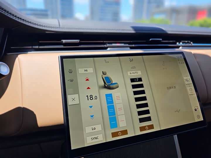 Фото 16 - Land Rover Range Rover