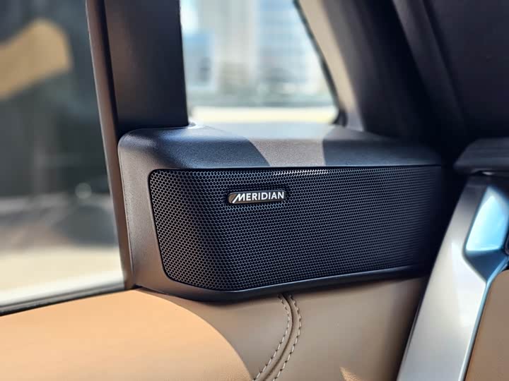 Фото 9 - Land Rover Range Rover