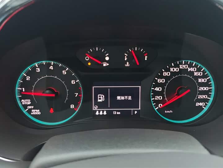 Фото 14 - Chevrolet Malibu XL