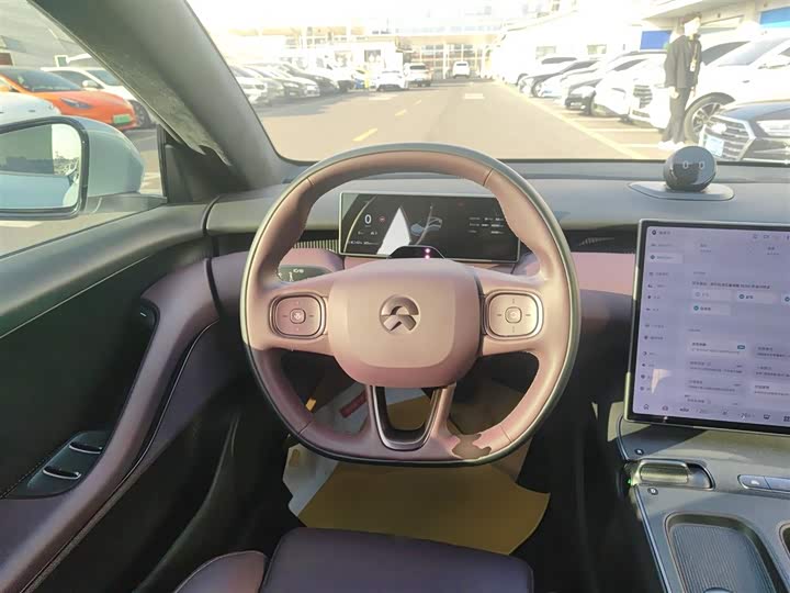 Фото 11 - Nio ET5