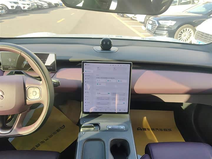 Фото 13 - Nio ET5