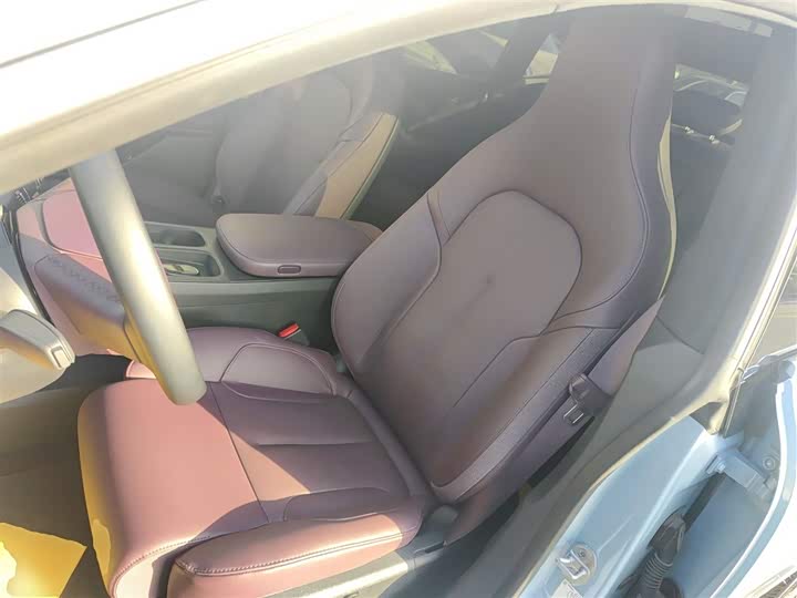 Фото 15 - Nio ET5