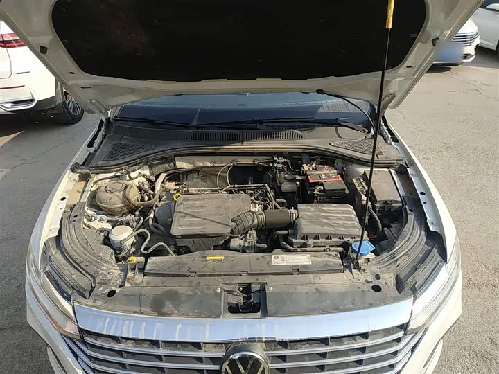 Фото 20 - Volkswagen Lavida