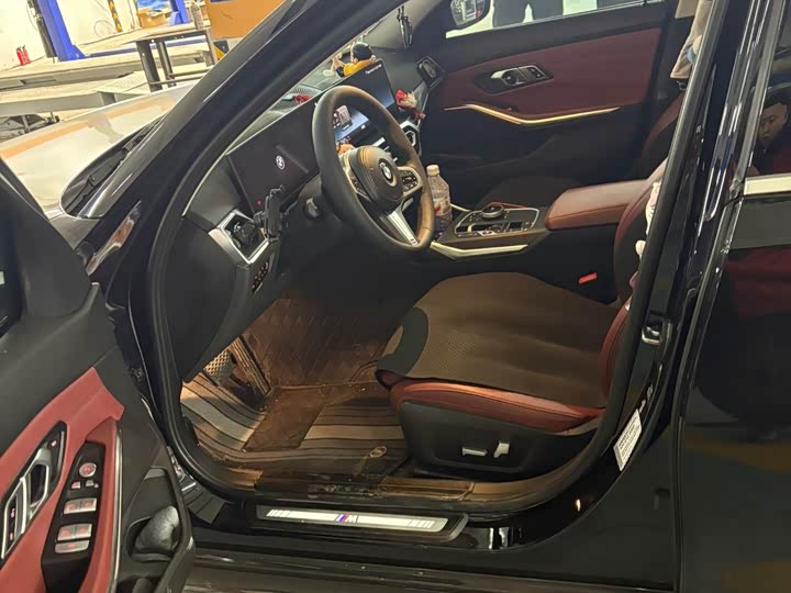 Фото 4 - BMW 3 Series