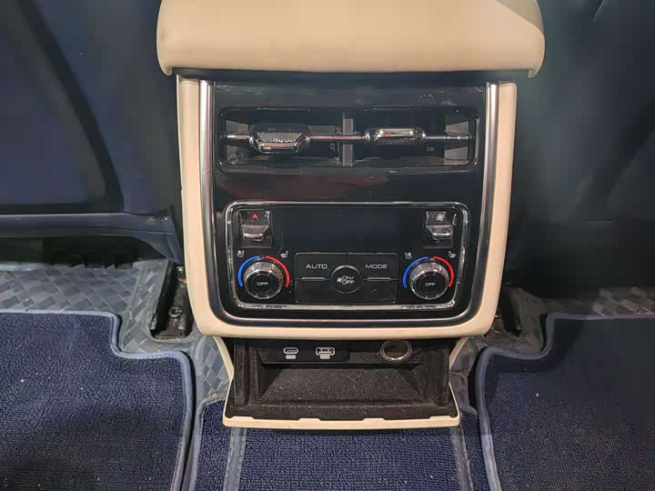 Фото 12 - Tank 500