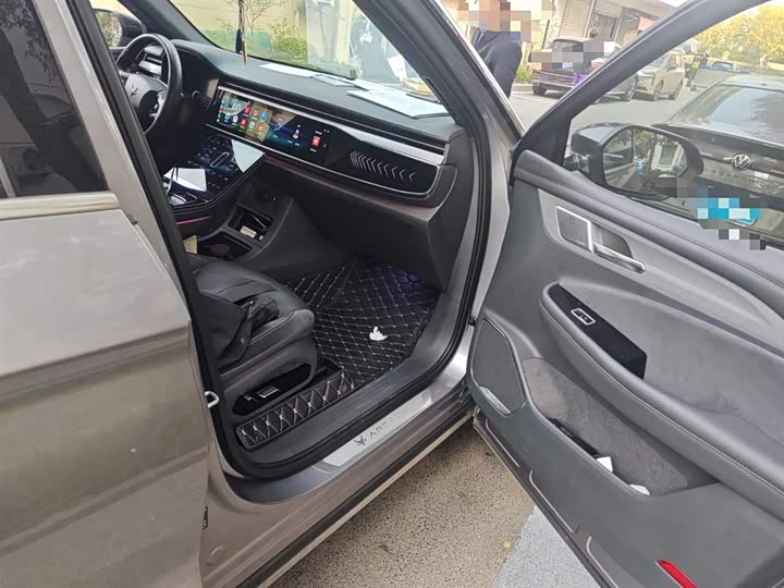 Фото 20 - BAIC Arcfox Alpha T