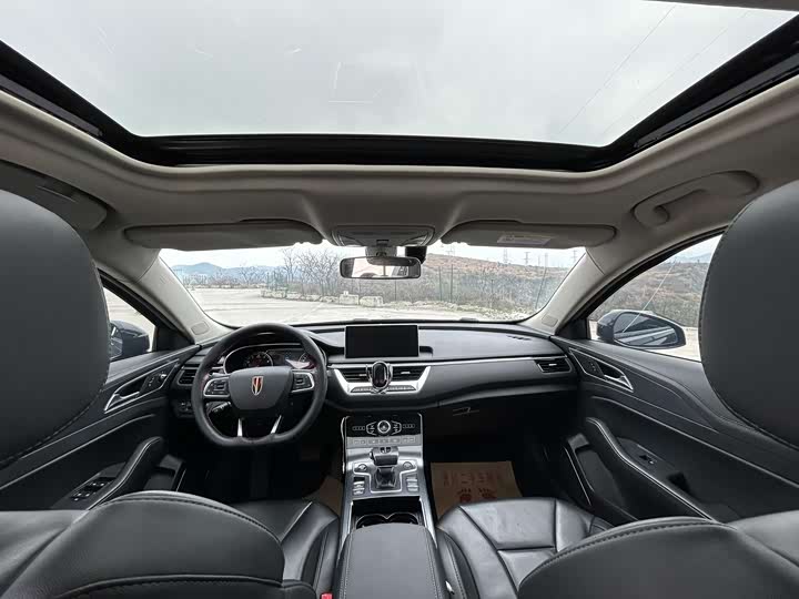 Фото 11 - Hongqi H5