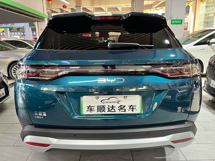 Фото 11 - BYD Song L DM-i Hybrid