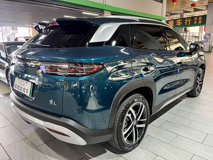 Фото 9 - BYD Song L DM-i Hybrid