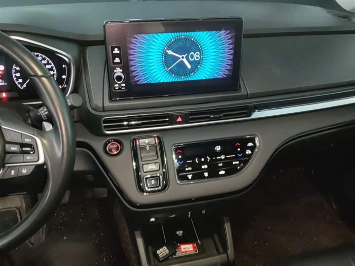 Фото 13 - Honda Elysion