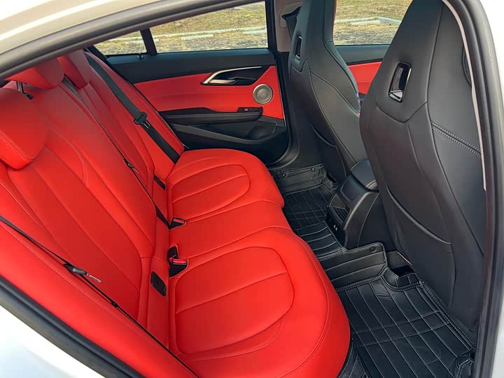 Фото 20 - BMW 1 Series