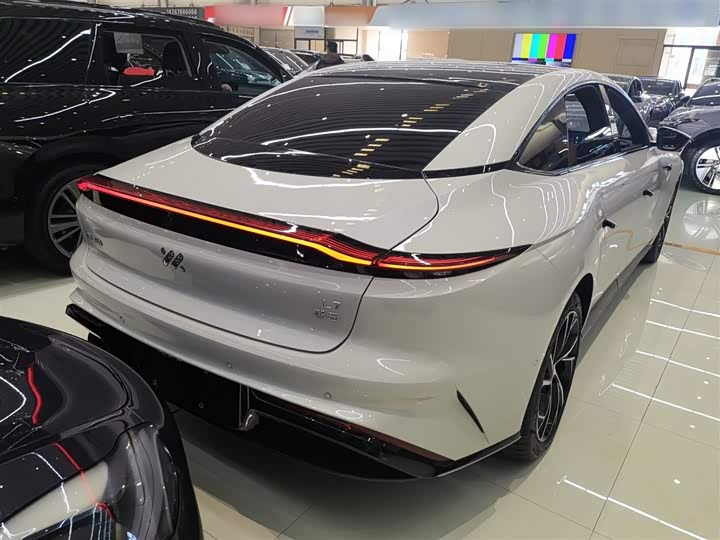 Фото 9 - IM motors L7