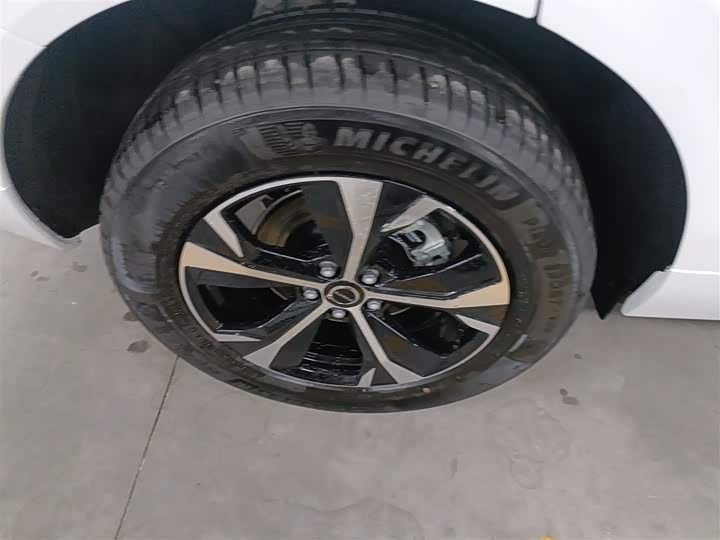 Фото 26 - Volvo XC60