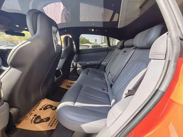 Фото 9 - Xiaomi YU7