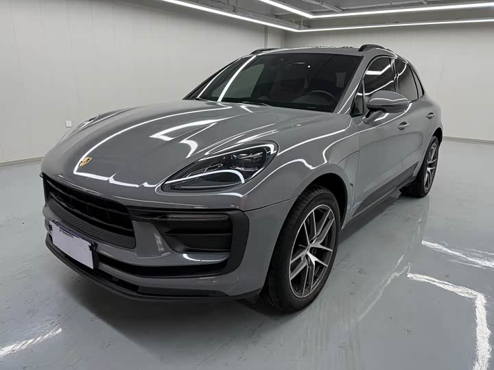 Фото 1 - Porsche Macan