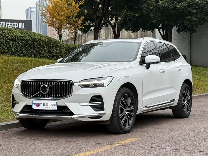 Фото 1 - Volvo XC60