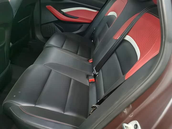 Фото 17 - MG Motor 5