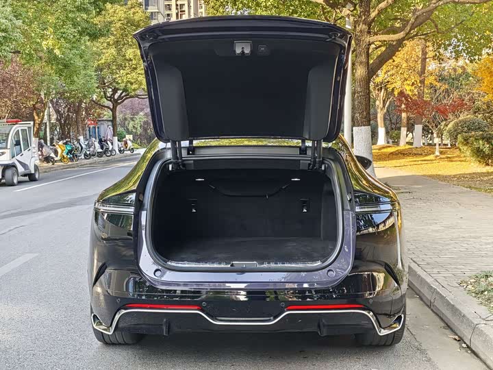 Фото 15 - Avatr 12