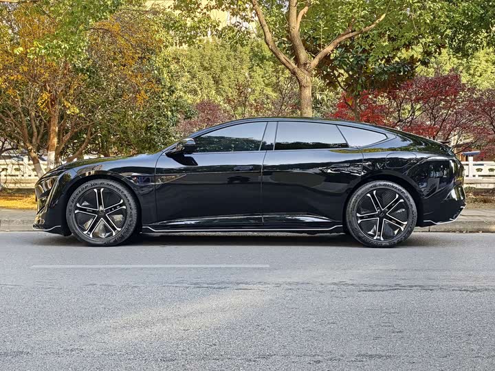 Фото 18 - Avatr 12