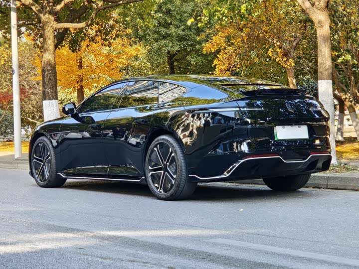 Фото 20 - Avatr 12