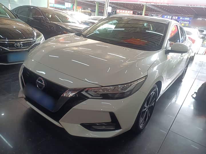 Фото 2 - Nissan Sylphy