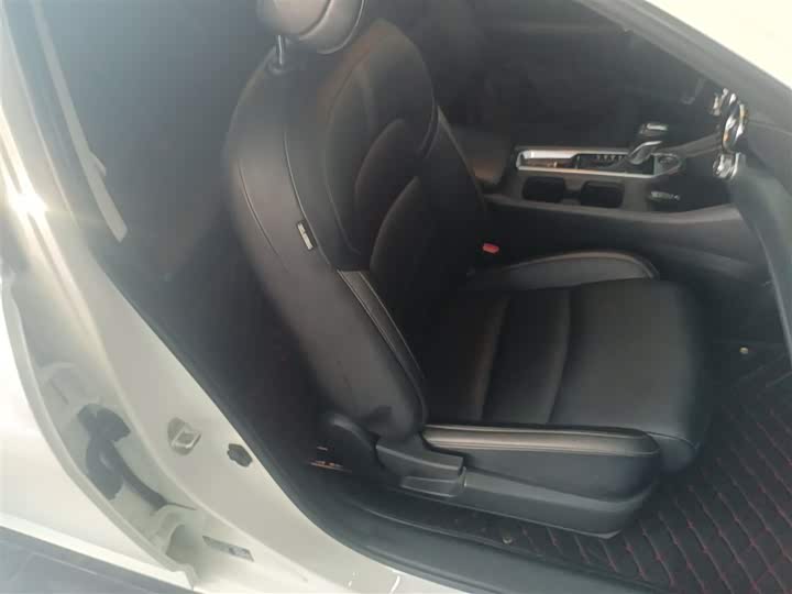 Фото 25 - Nissan Sylphy