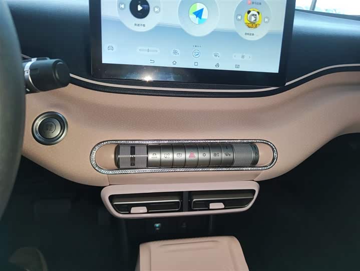 Фото 13 - BYD Seagull