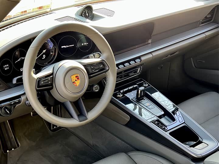 Фото 10 - Porsche 911