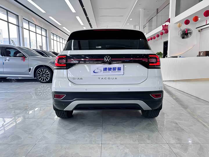 Фото 4 - Volkswagen Tacqua