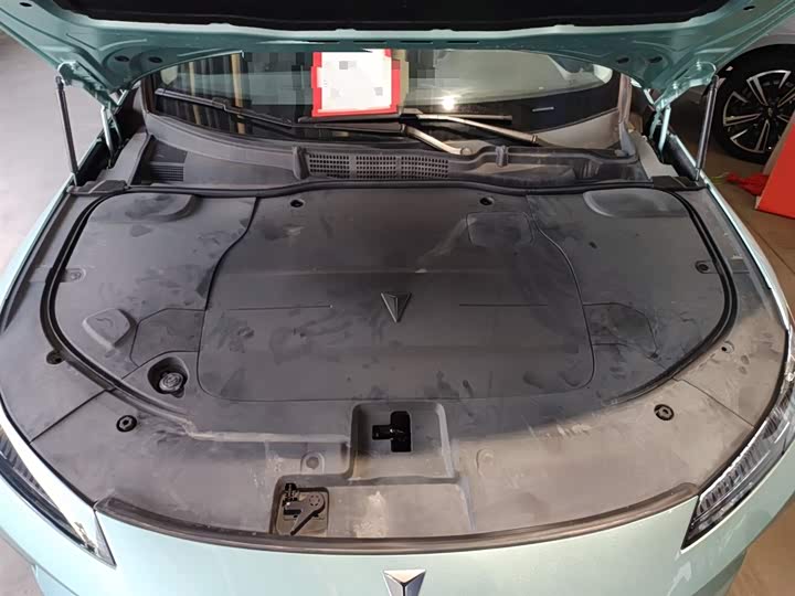 Фото 10 - Changan Deepal SL03