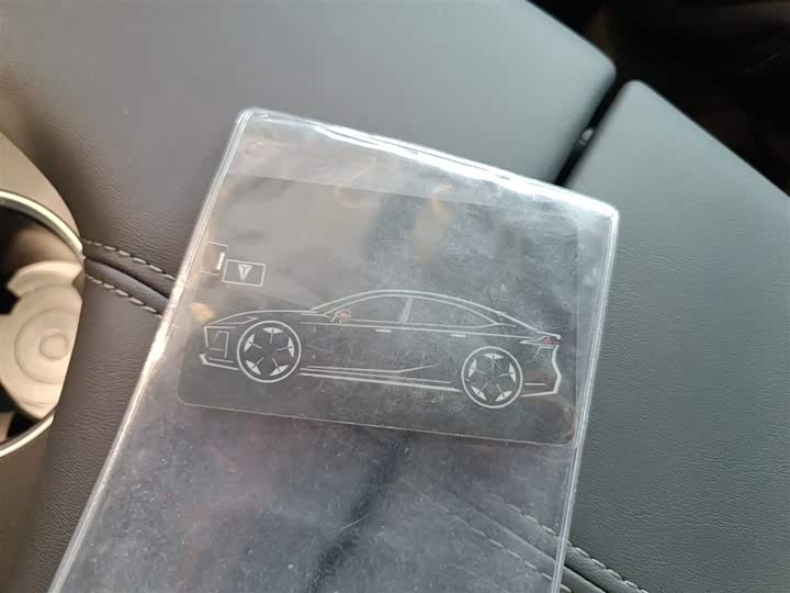 Фото 11 - Changan Deepal SL03