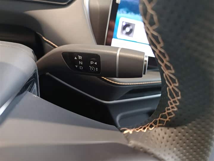 Фото 6 - Changan Deepal SL03