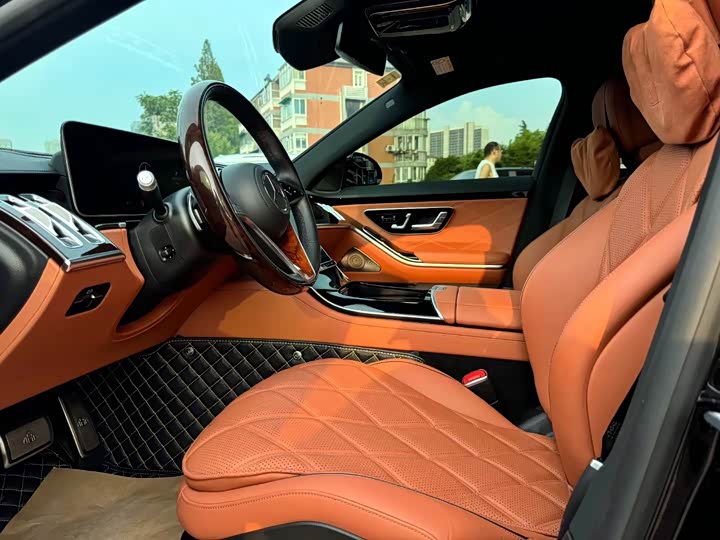 Фото 5 - Mercedes-Benz Maybach S-Class