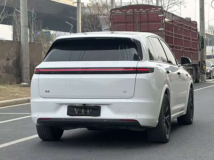 Photo 9 - LiXiang L7