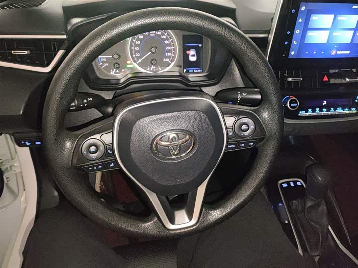 Фото 11 - Toyota Levin