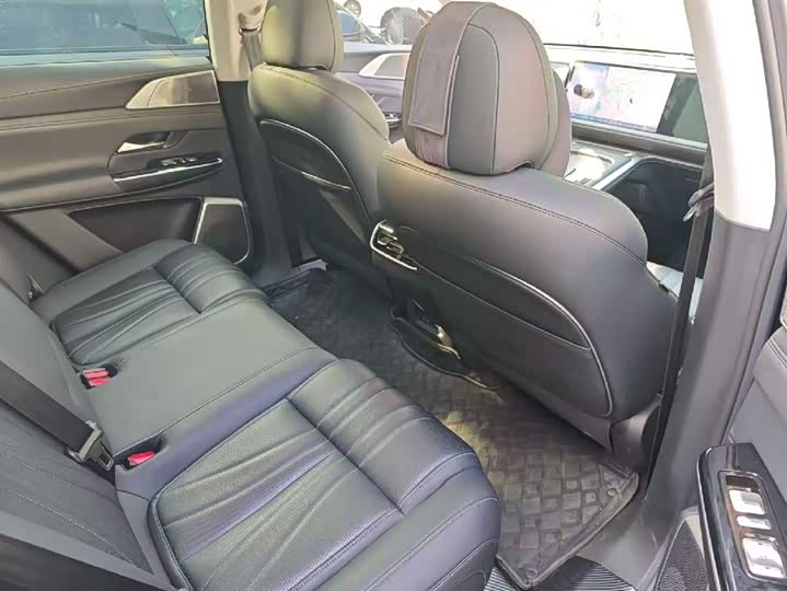 Фото 8 - XPeng G9