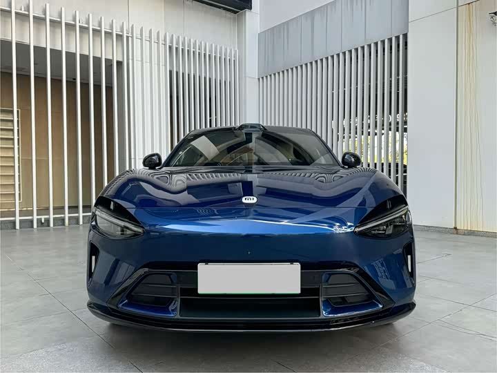 Фото 2 - Xiaomi YU7