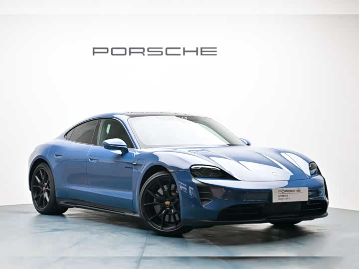 Фото 1 - Porsche Taycan