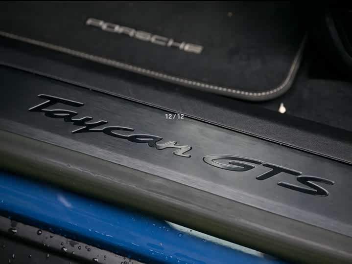 Фото 14 - Porsche Taycan