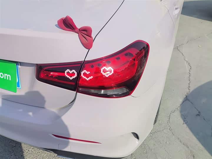 Фото 8 - Mercedes-Benz A-Class