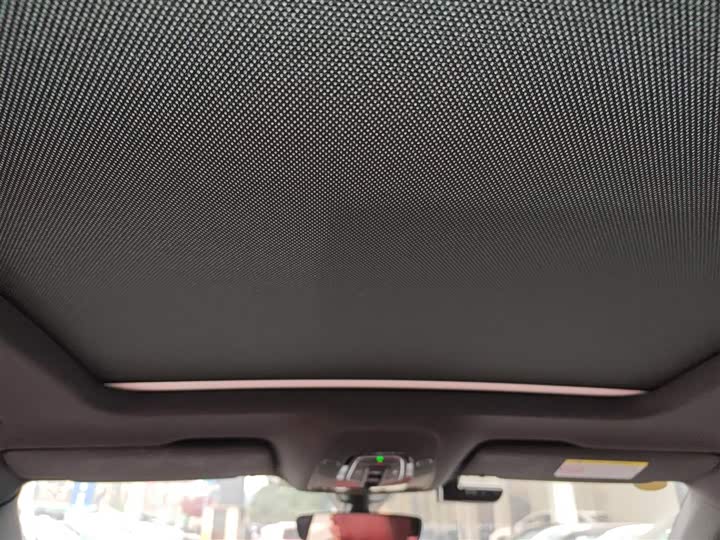 Фото 18 - Audi Q5L